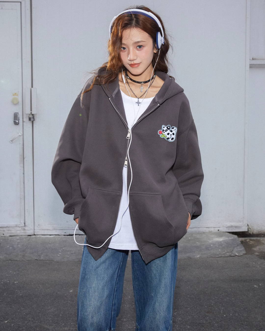 Butterfly Patch Zip Hoodie C2N0014