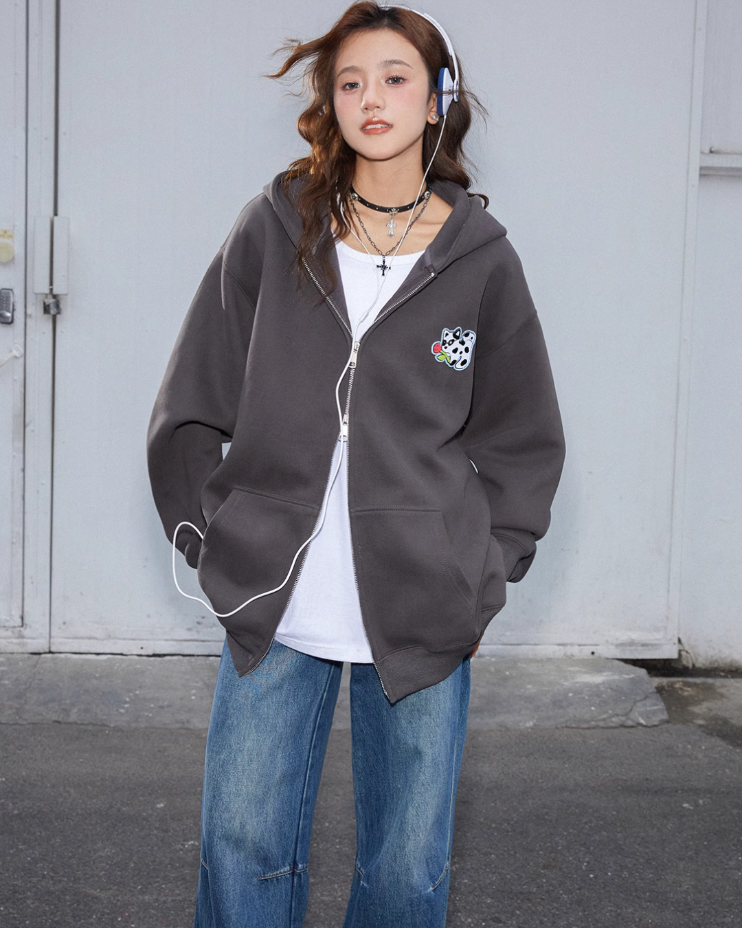 Butterfly Patch Zip Hoodie C2N0014