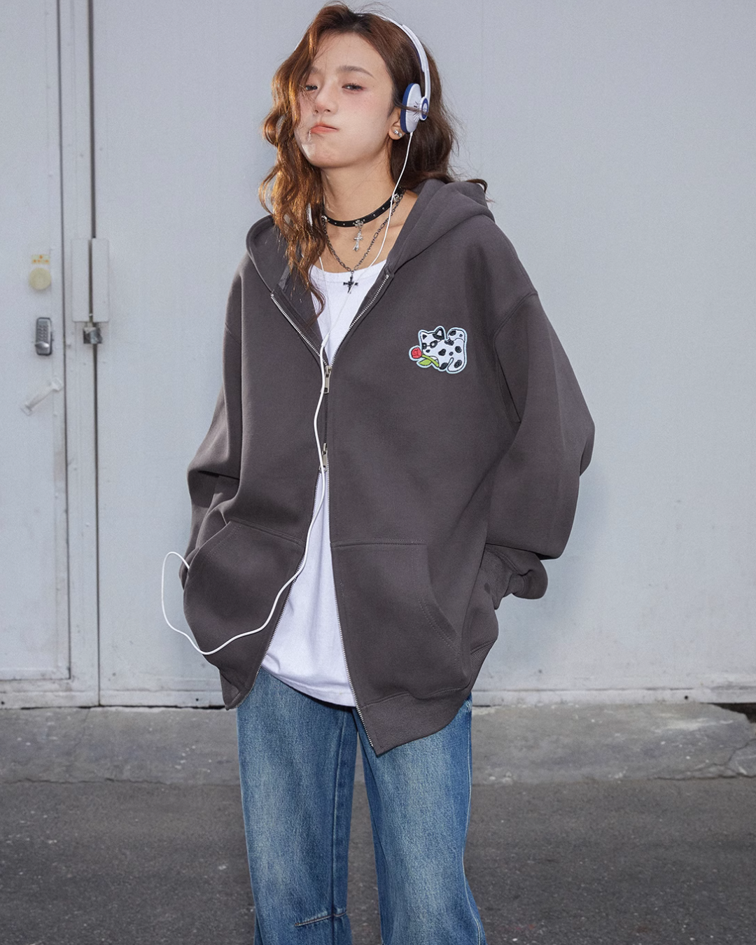 Butterfly Patch Zip Hoodie C2N0014