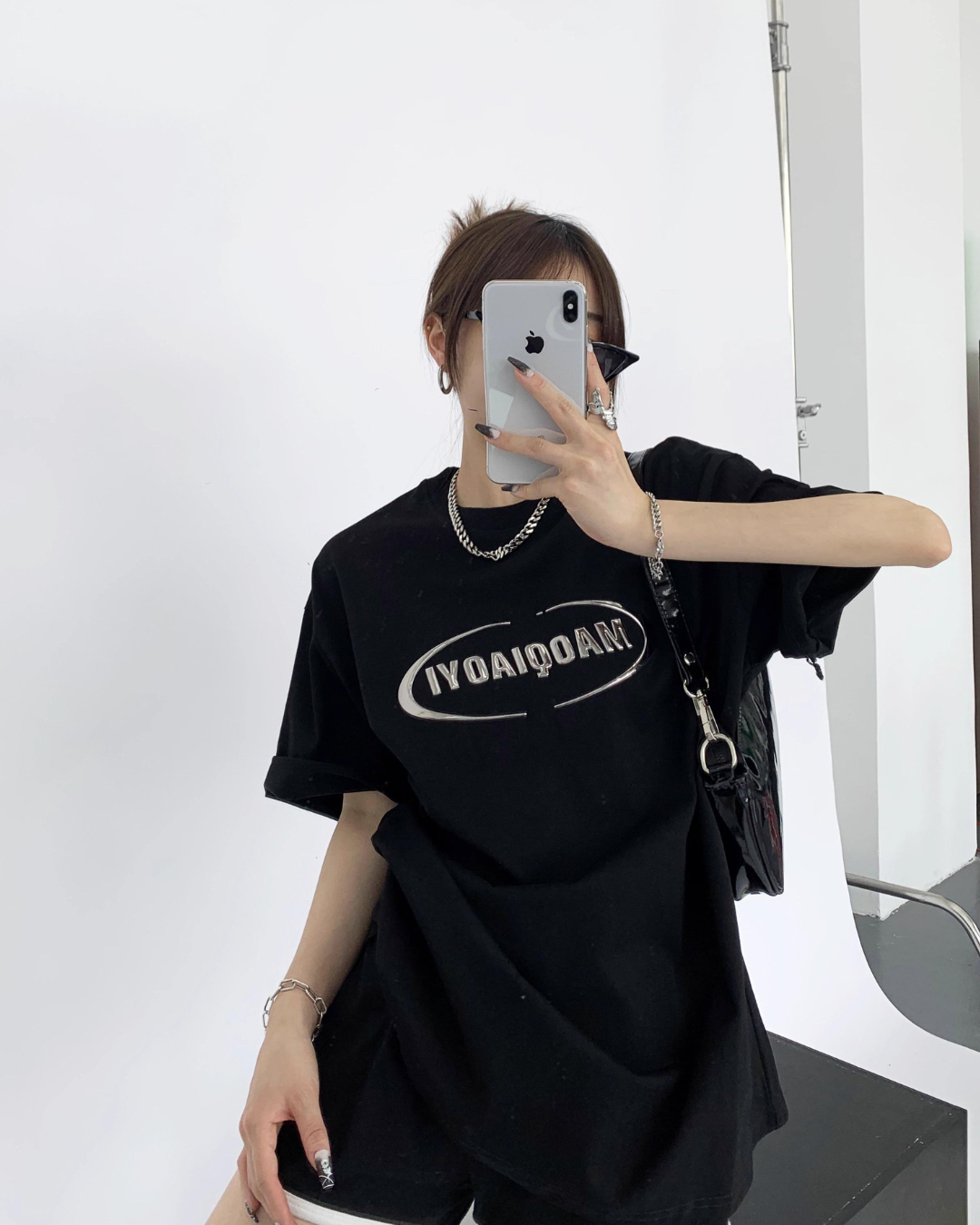 Metal Logo Short Sleeve T-Shirt YLS0117